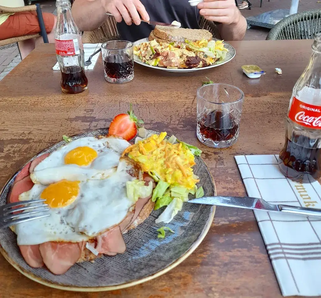 Ji_Eeterij en Tapperij De Smoks_Zelhem_review