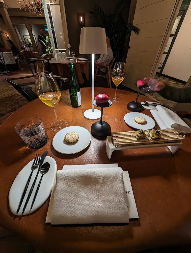 Benjamin Meyer_Herberg Onder de Linden_Aduard_review