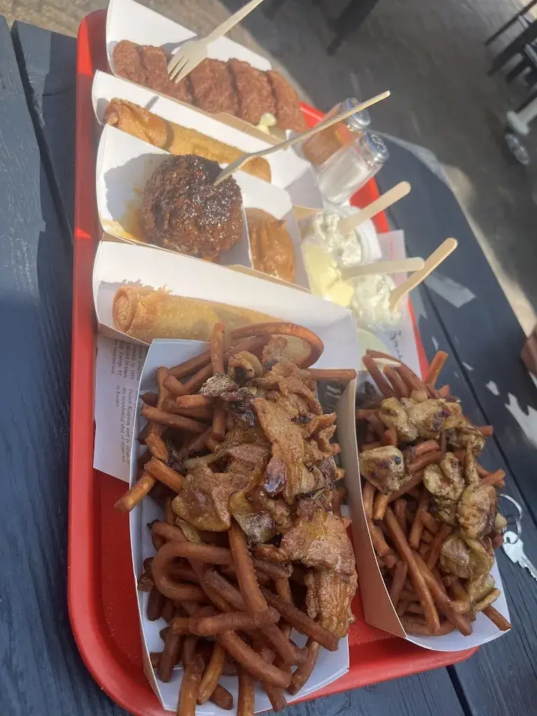 Kevin De pater_Snackbar de Brombeer_Gasselte_recensione