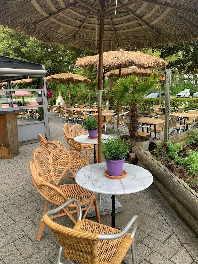 Flow food & adventure restaurant in Zevenhuizen