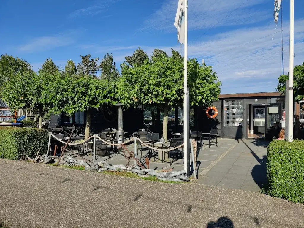 Adrie den Blanken_Eetcafé & Terras “DOCK OF THE BAY