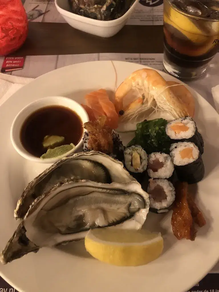 MinJee Kim_restaurant Cathay_Rotterdam_recensione