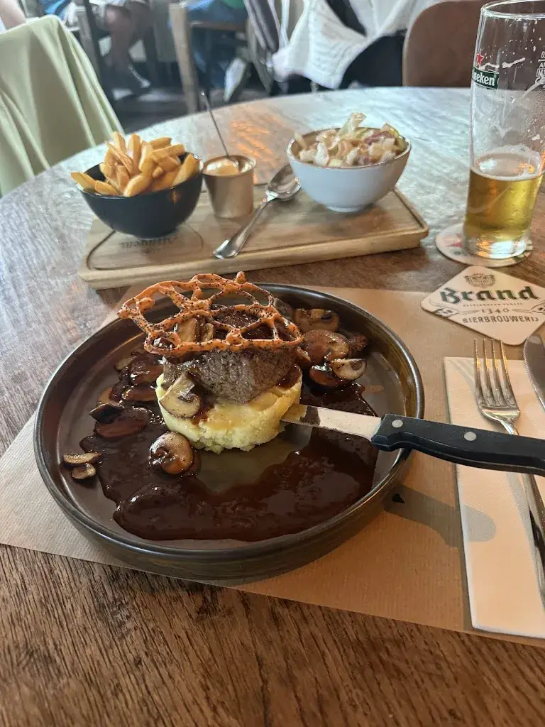 Edd White_Grandcafé de Hoek_Baflo_review