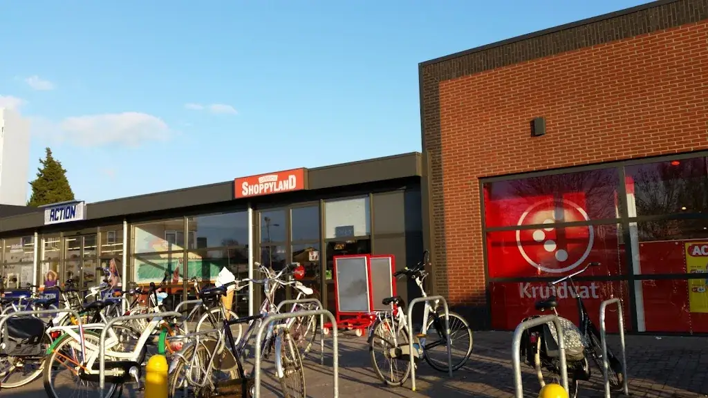 Cafetaria Shoppyland restaurant in Bedum