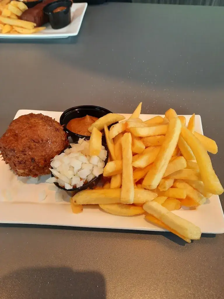 Menu_Cafetaria Royal_Appingedam_image_5