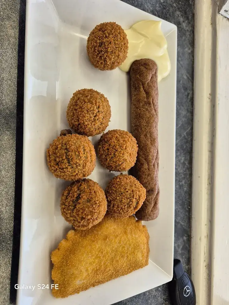 Jacob jan Hamminga_Cafetaria Unique_Appingedam_review