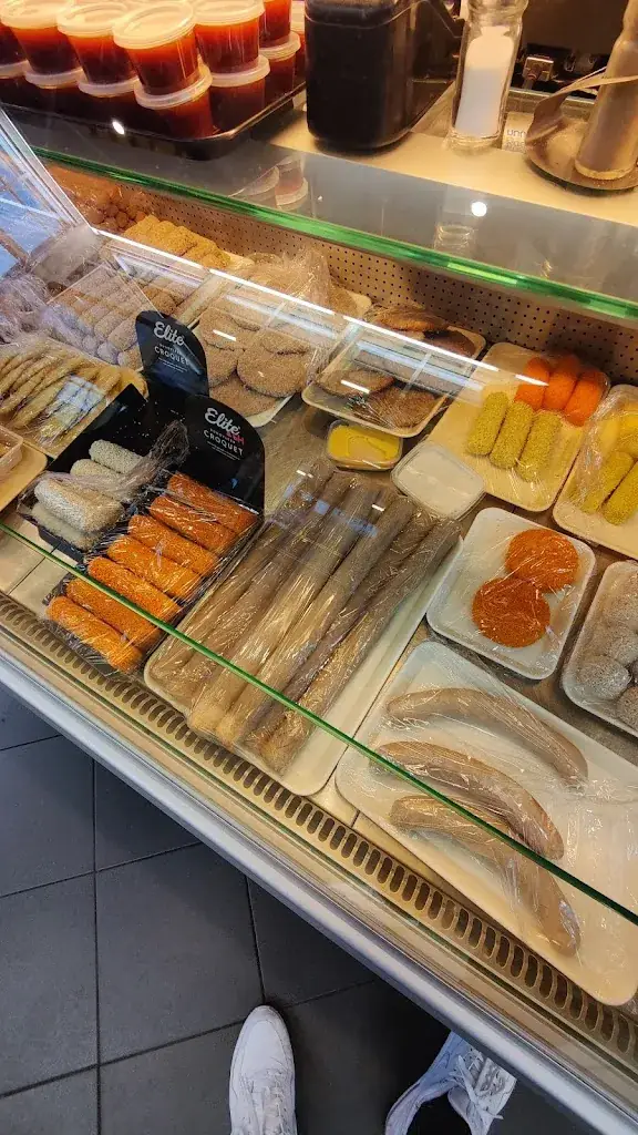 Edwin Schoonbeek_Cafetaria Unique_Appingedam_review