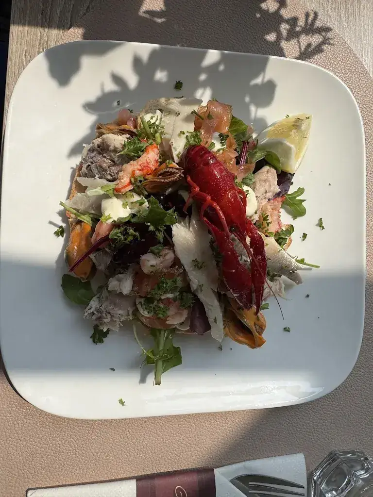 Martin Kehlert_Eemshotel_Delfzijl_recensione