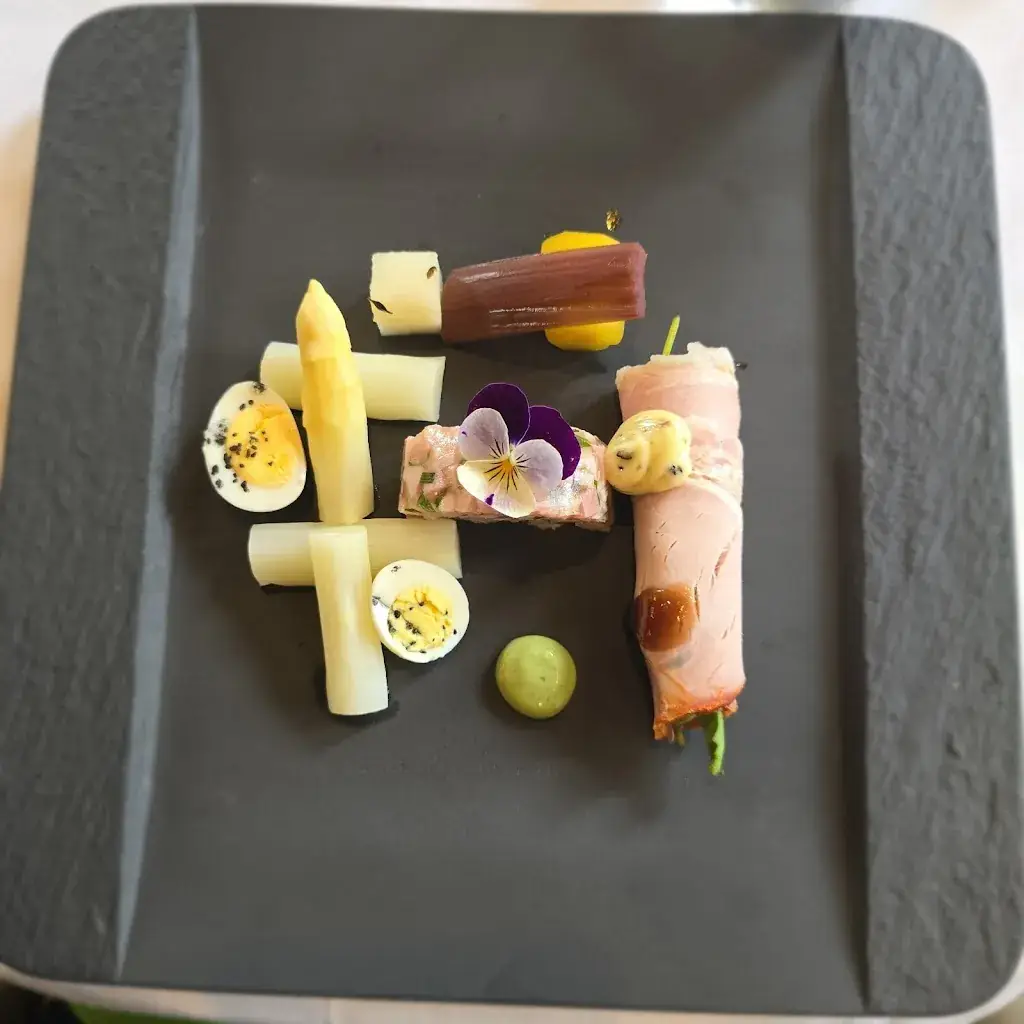 Annet11 (Hompy)_Bij Sjef_Winschoten_review