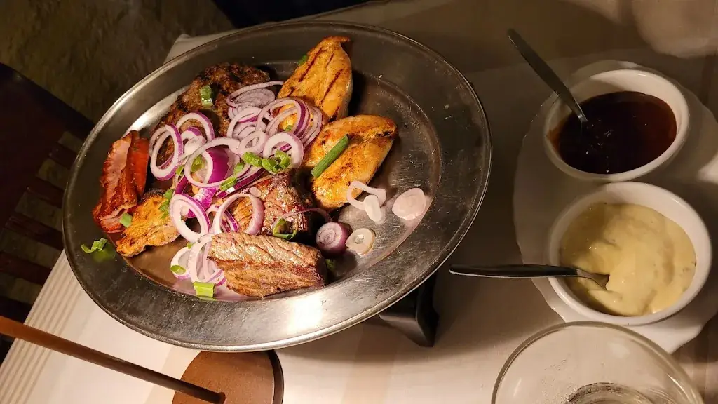 Zoran Vidich_Balkan Restaurant Makedonia_Winschoten_review