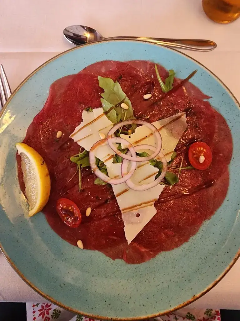 Victoire Millaud_Balkan Restaurant Makedonia_Winschoten_review