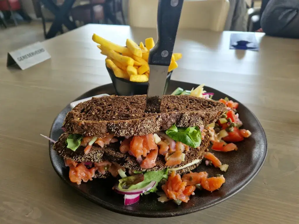 Menü_Restaurant Blauwestad - Parel aan het Oldambtmeer - incl. aanlegplaatsen_Blauwestad_Bild_9