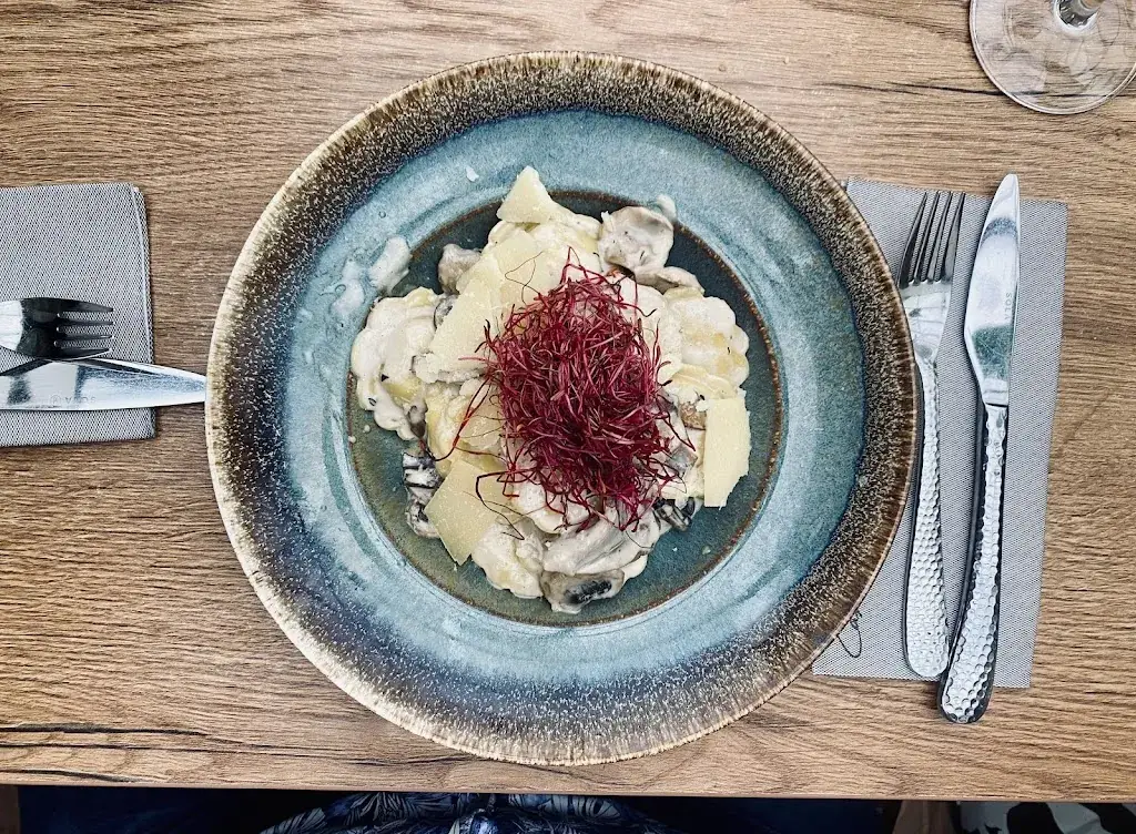 Rasmus Bredvig_Castelluccio_Groningen_review