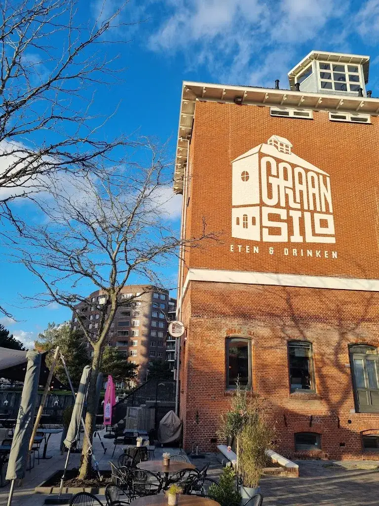 Restaurant Graansilo Eten & Drinken restaurant in Groningen