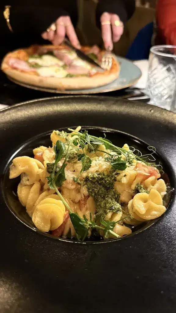 Almadzu Molina_Il Lago restaurant_Groningen_review