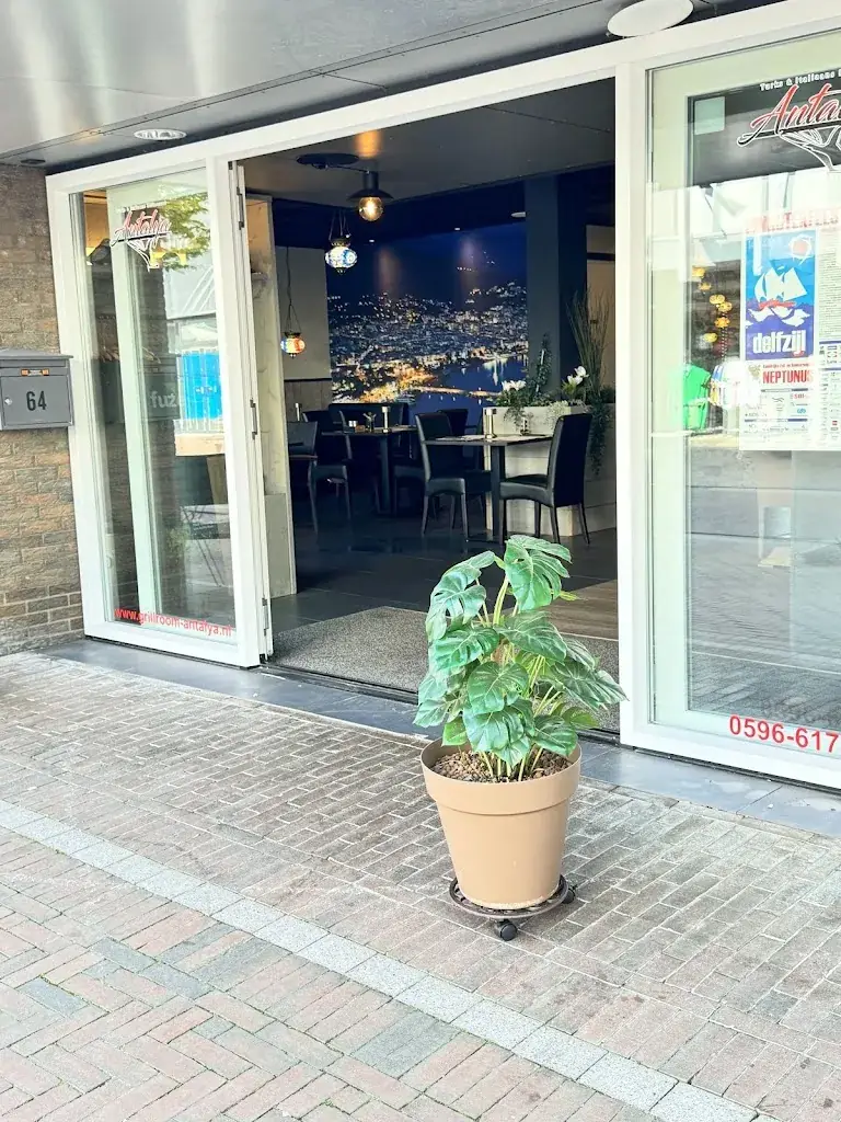 Grillroom Antalya restaurant in Delfzijl