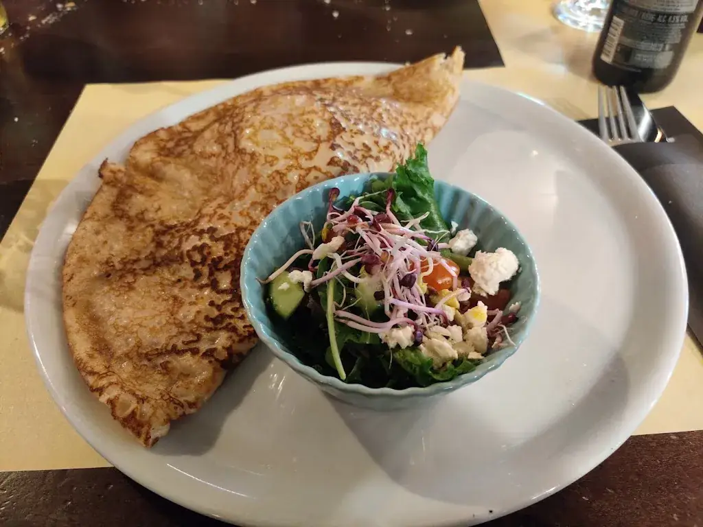 Frank H_De Deugniet_Borger_review