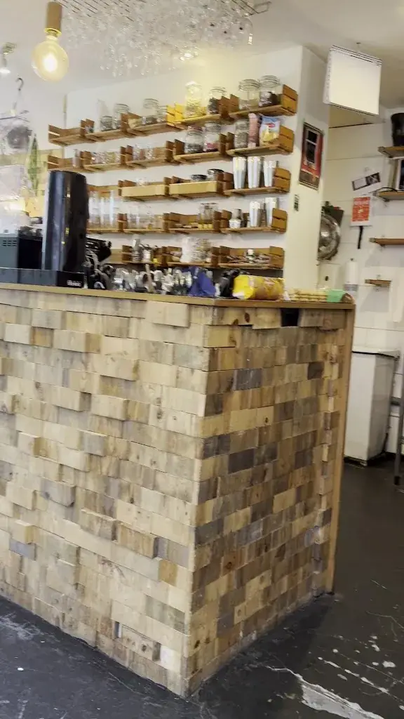 Ed_Lust_Groningen_reseña