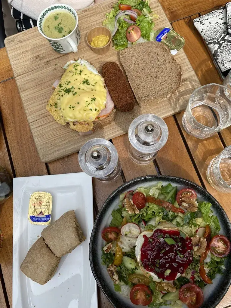 Menü_Stadsrestaurant Het Oude Politiebureau_Groningen_Bild_6