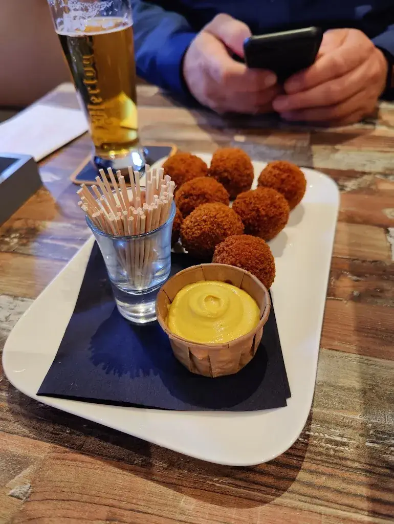 Menu_Grand Café 't Raadhuys_Stadskanaal_image_7