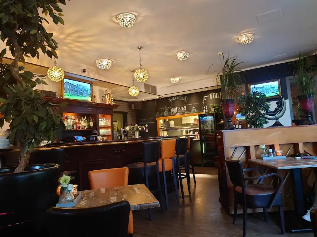 Grand Café 't Raadhuys_Stadskanaal_slider_image_3