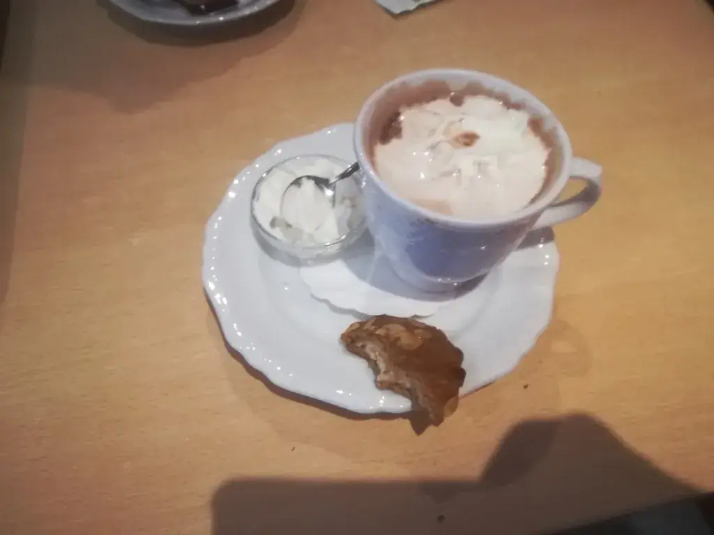 hans westra_Restaurant Hoekzema_Stadskanaal_review