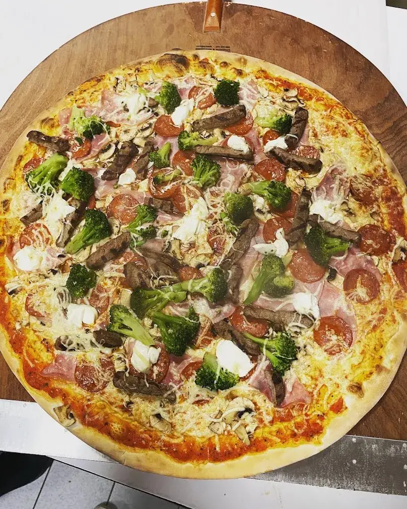 Ristorante La Piazza_Stadskanaal_slider_image_3