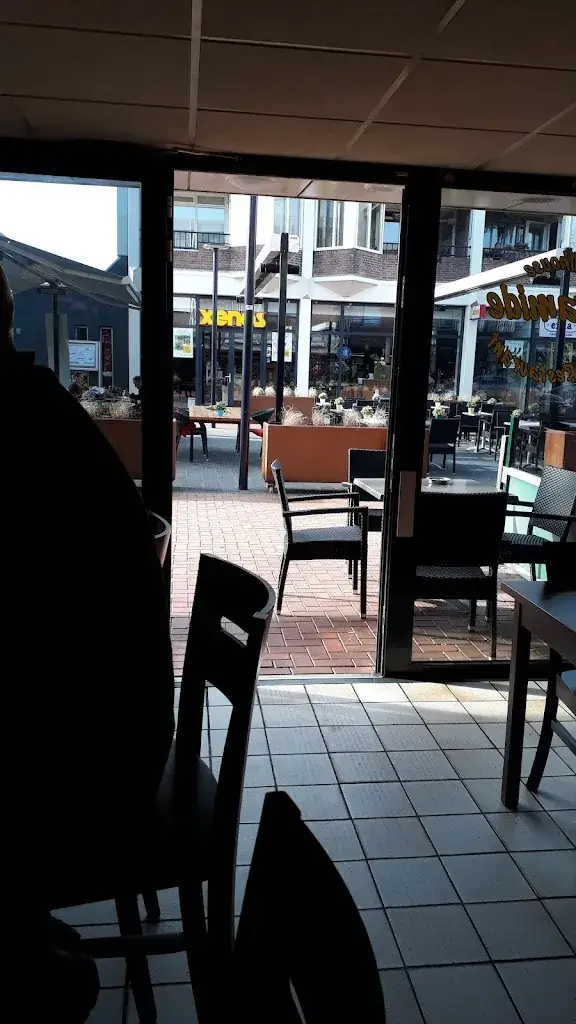 Grillhouse Pyramide_Stadskanaal_slider_image_3