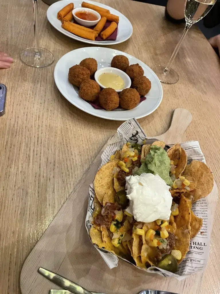 Leanne De Silva_Café Het Gegeven Paard_Utrecht_review