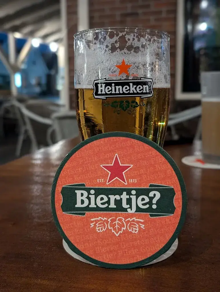 Stefan Keller_Cafe de Gieterij_Heiligerlee_recensione