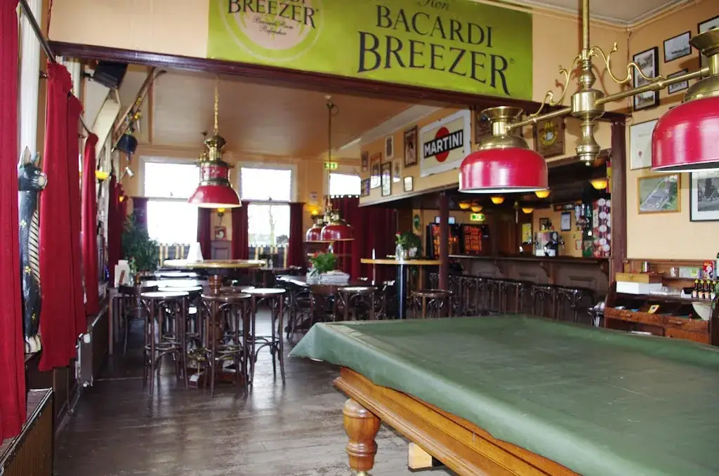 Grand eetcafé De Klap restaurant in Grootegast