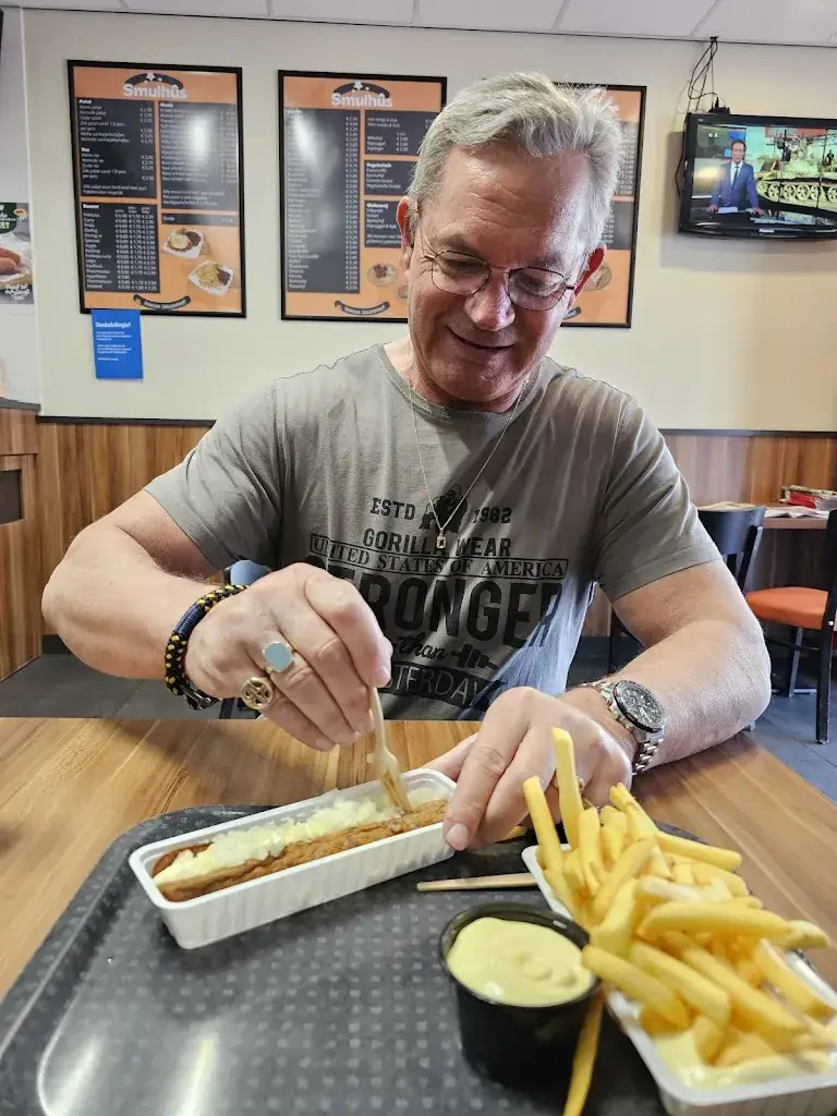 Johan Kampen_T smulhus_Grootegast_review