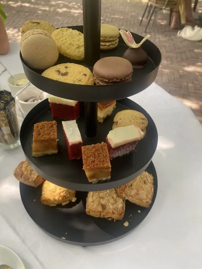 lola penoza_Restaurant Van Heijningen Bosch_Veendam_review