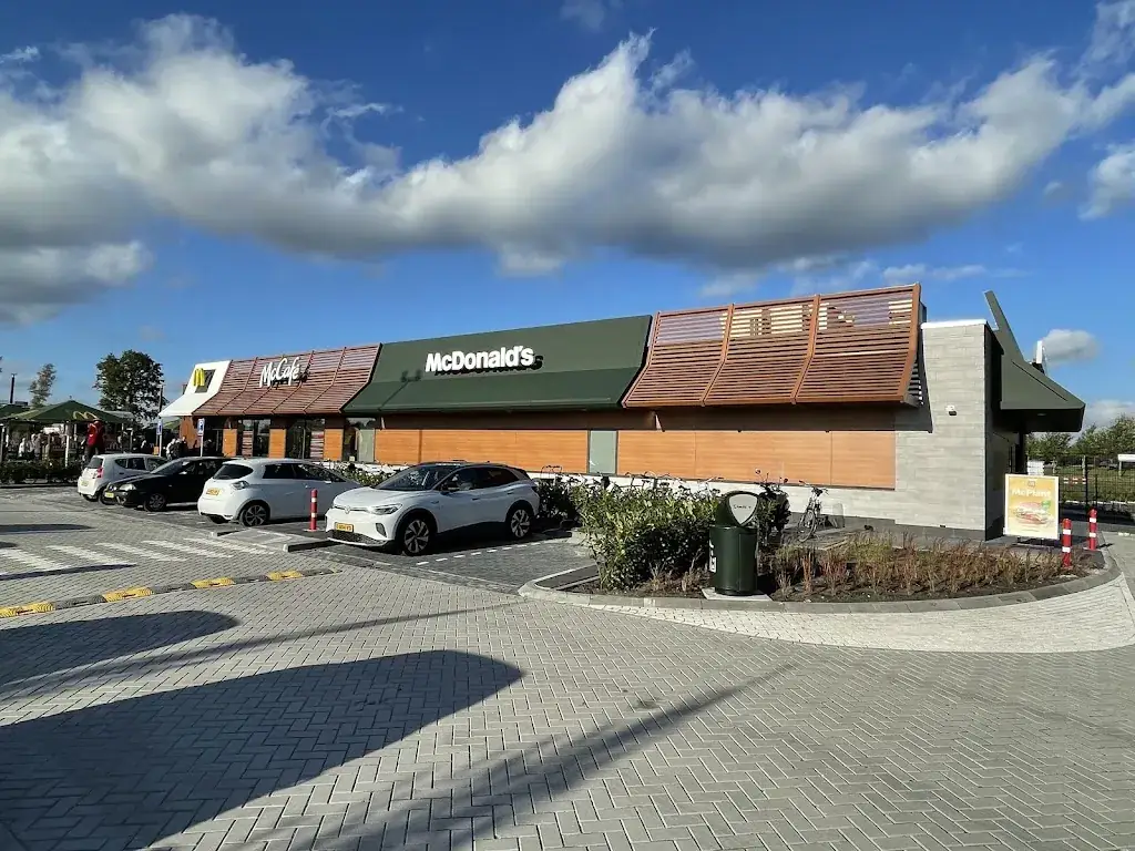 McDonald's Veendam_Veendam_slider_image_1