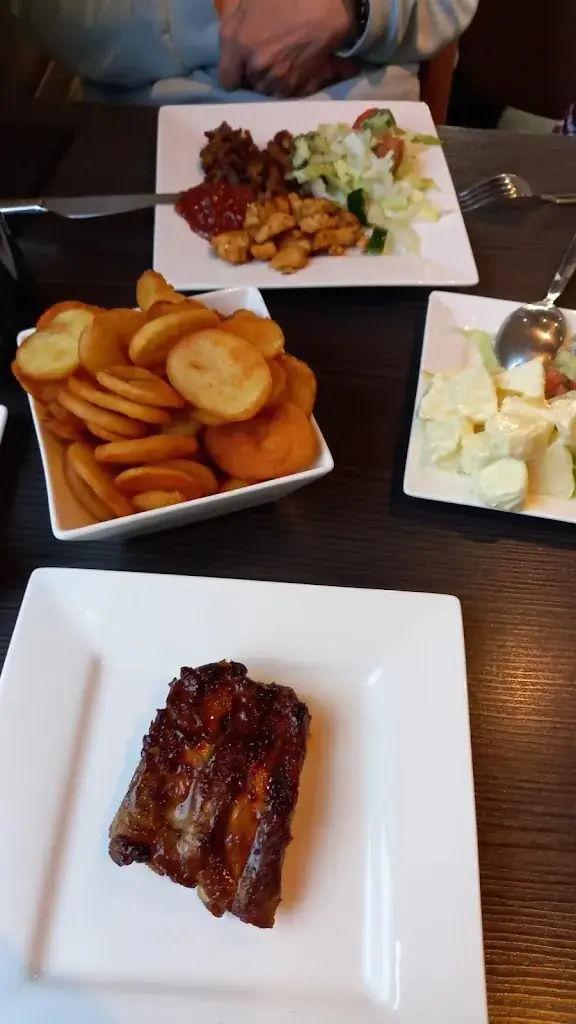 Dennis Staal_Azeri Veendam_Veendam_review