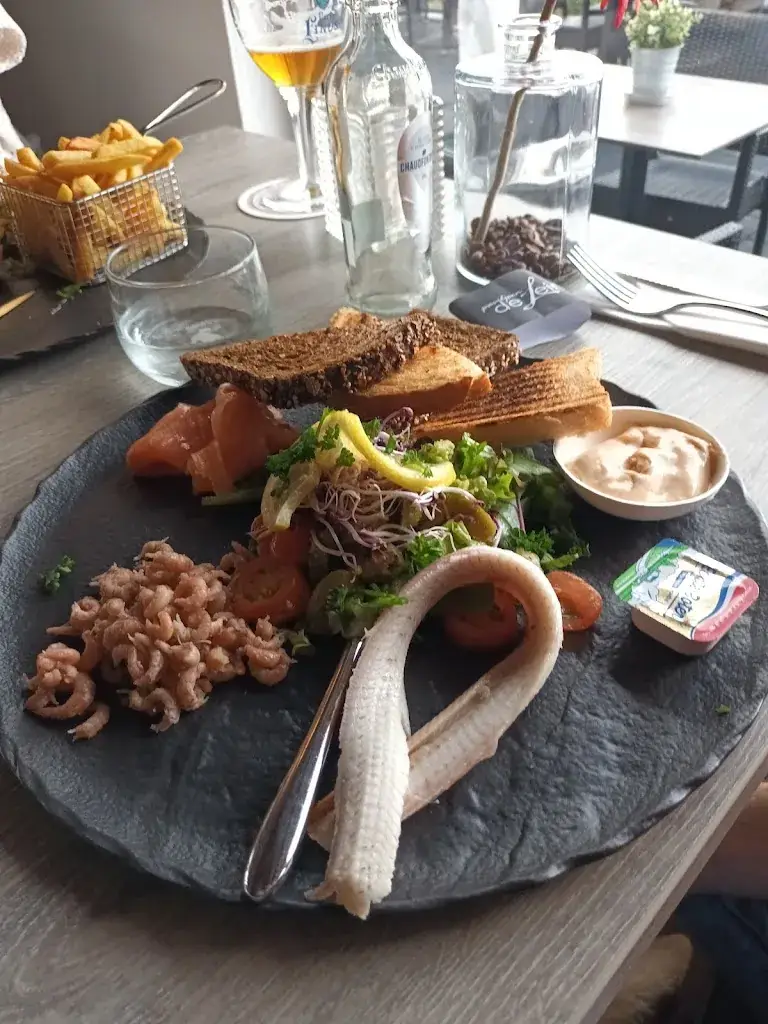 Pietro Rinaldo_Paviljoen De Leine_Kropswolde_review