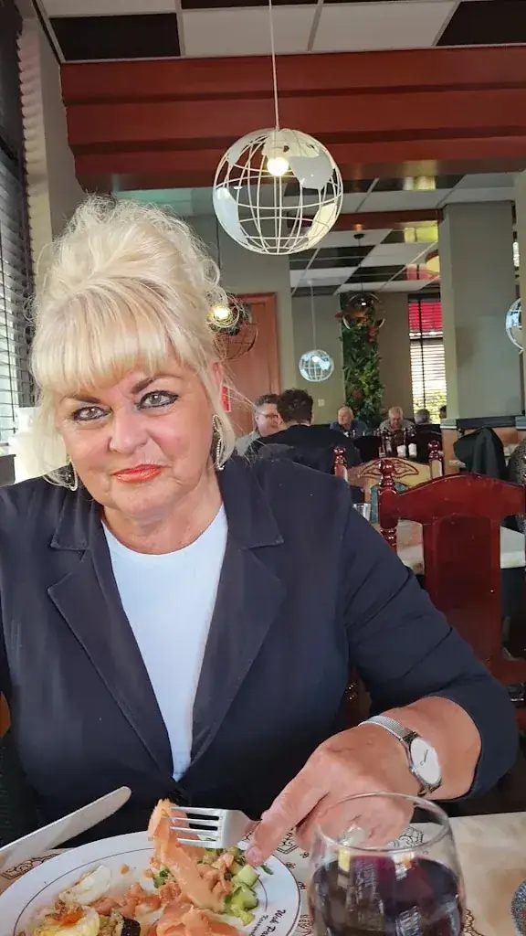 Wok Palace Kropswolde_Kropswolde_slider_image_2