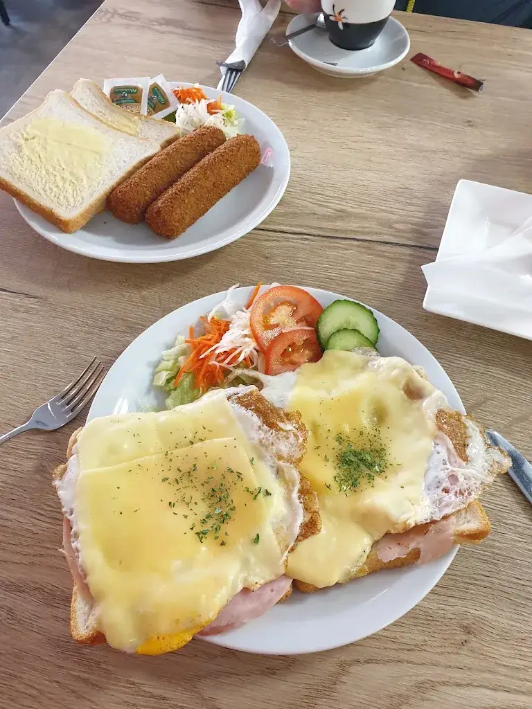 Menu_Lunchroom Eventjes_Hoogezand_imagen_7