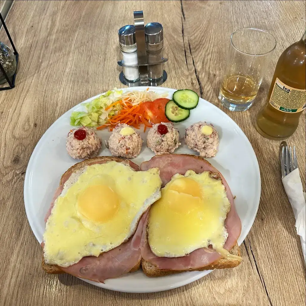 Yolanda Vanderzee_Lunchroom Eventjes_Hoogezand_reseña