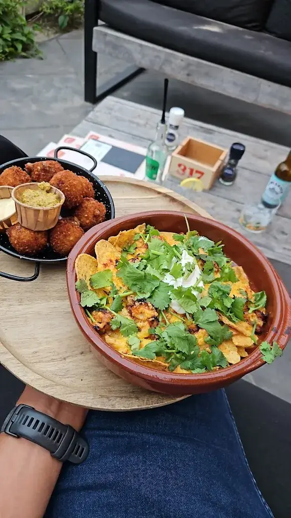 ritchie noordman_Bodega Beach_Kropswolde_review