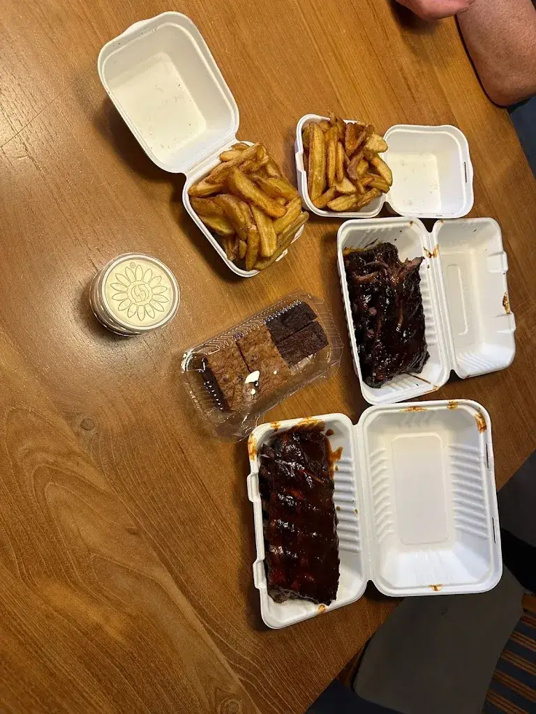 LR Petra_Burgers en Bones_Zuidhorn_review