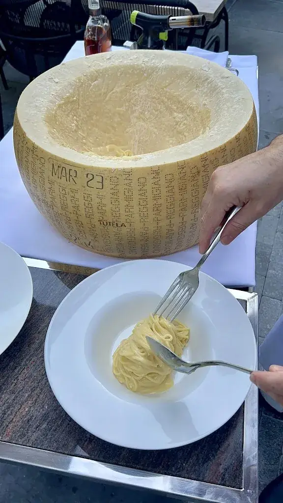 Out and About Amsterdam_Spring Cafe Brasserie Amsterdam_Amsterdam_review