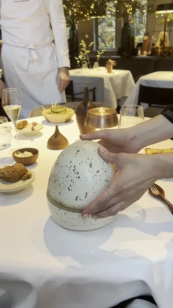 VanOost Restaurant_Amsterdam_slider_image_2