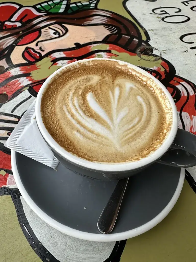 Menu_Bar Bukowski_Amsterdam_image_8