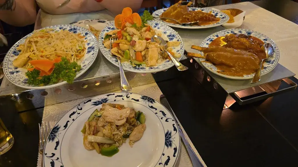 Vicente Slokker_Chinees-Indisch Restaurant Ming Garden_Scheemda_review