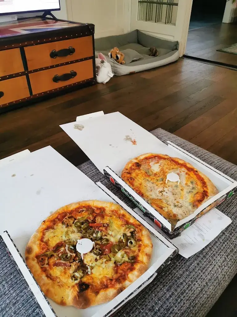 Bradley Bennett_Restaurant Side_Siddeburen_review