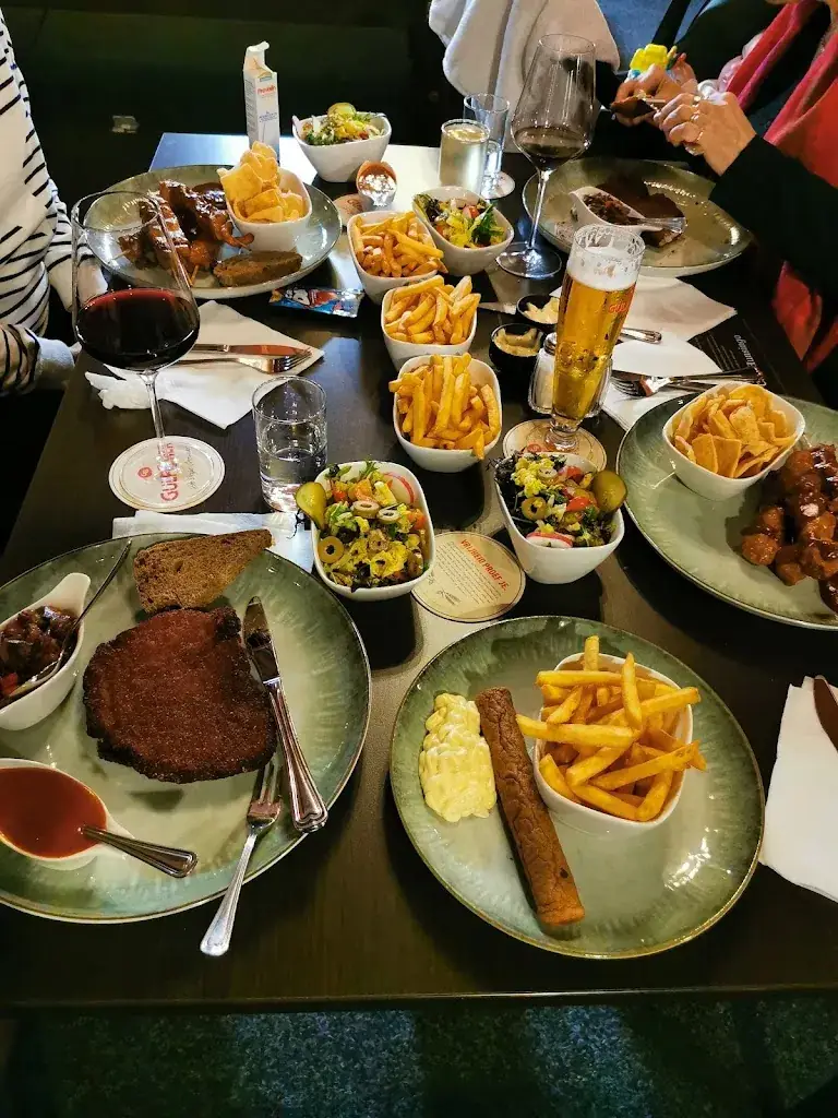 Ben Marsh_Grandcafé Hunsingo_Winsum_review