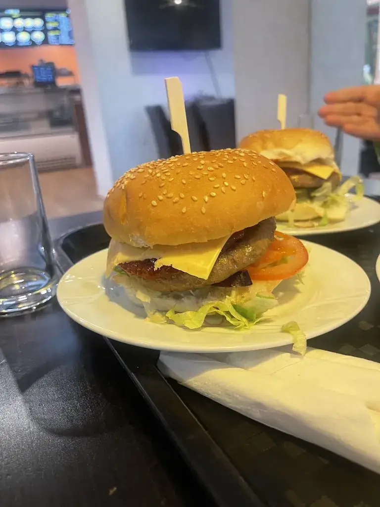 Menu_Lunchroom snackbar Obergum_Winsum_immagine_2