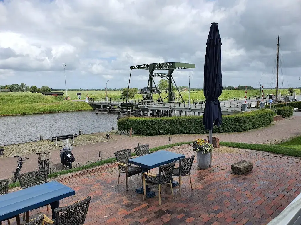 Bij Hammingh_Garnwerd_slider_image_1