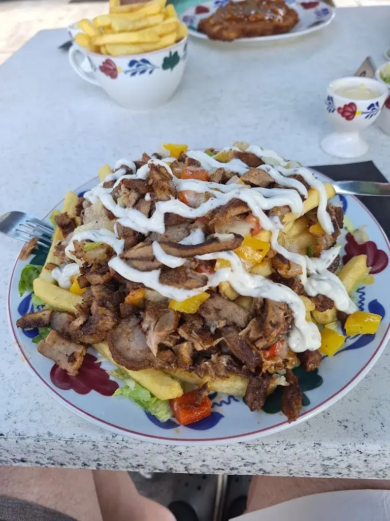 Rinie De Gruil_Boer en Burgerbar de Iembarg_Sellingen_review